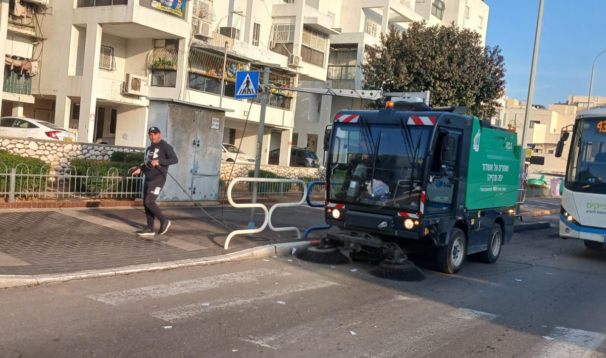 הרכבים בפעולה. א&#39; מיכאלי