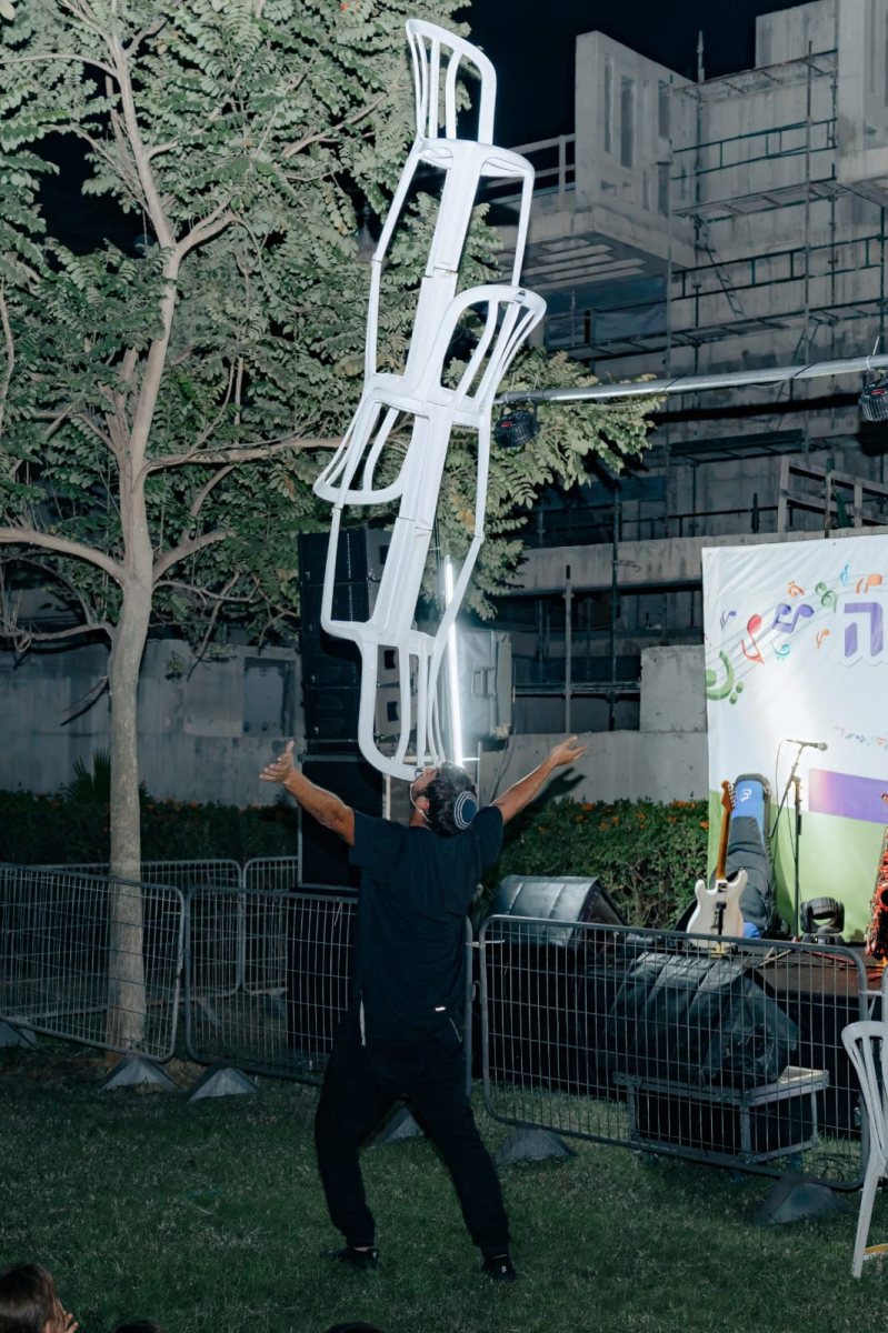 שמחת בית הושאבה אור מנחם. וטילי חימוב