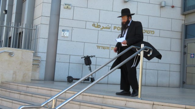 הרב שטרנפלד