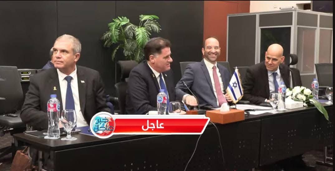 המשלחת הישראלית בחדר המו"מ