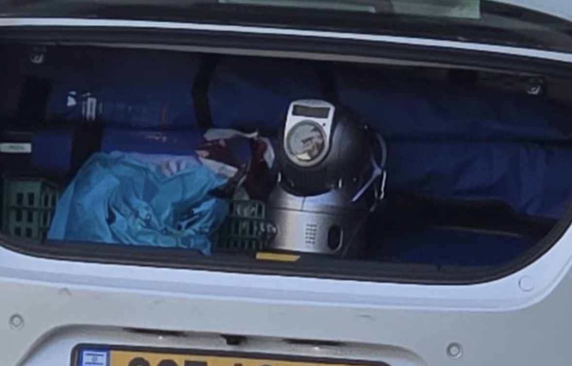 מצלמת אכיפה בתוך בג'אז הרכב - תיעוד שהופץ ברשתות החברתיות באשדוד