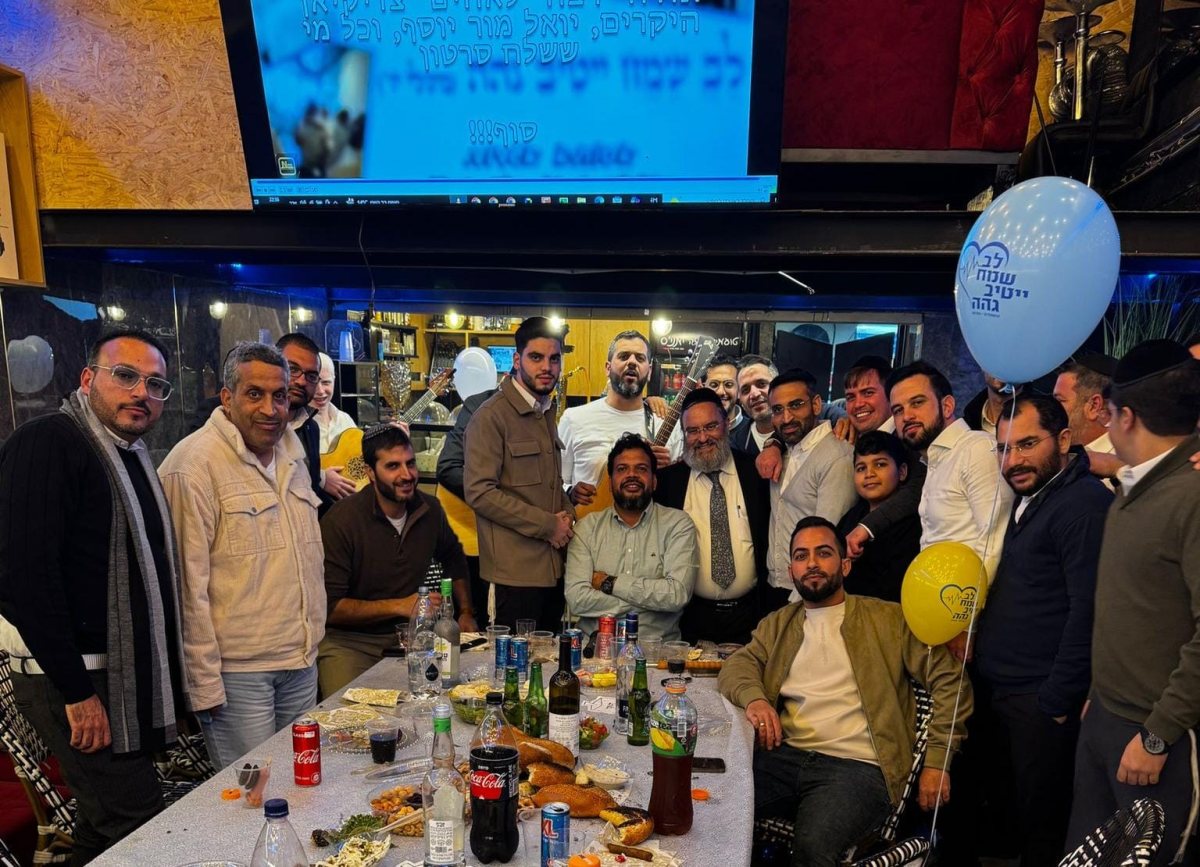 באדיבות המצלם