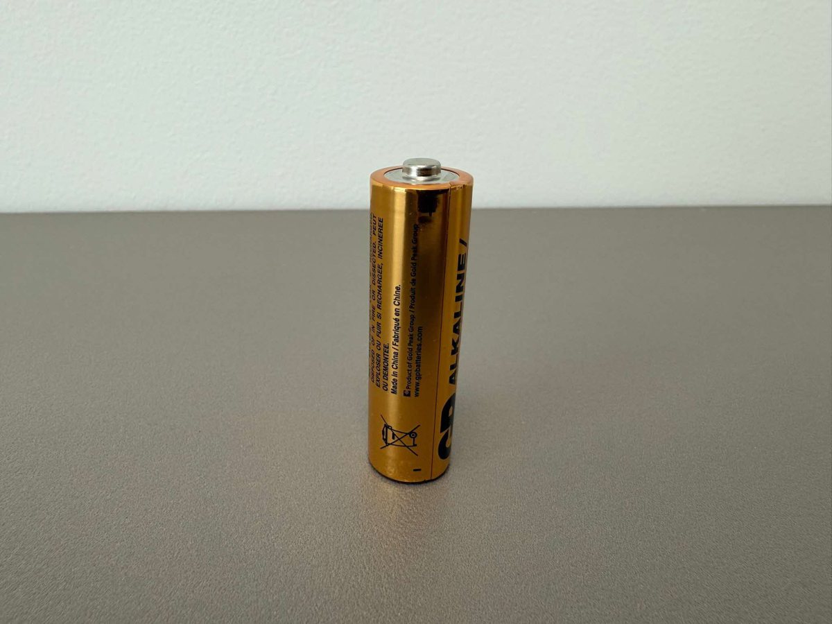 סוללה ריקה. אסותא