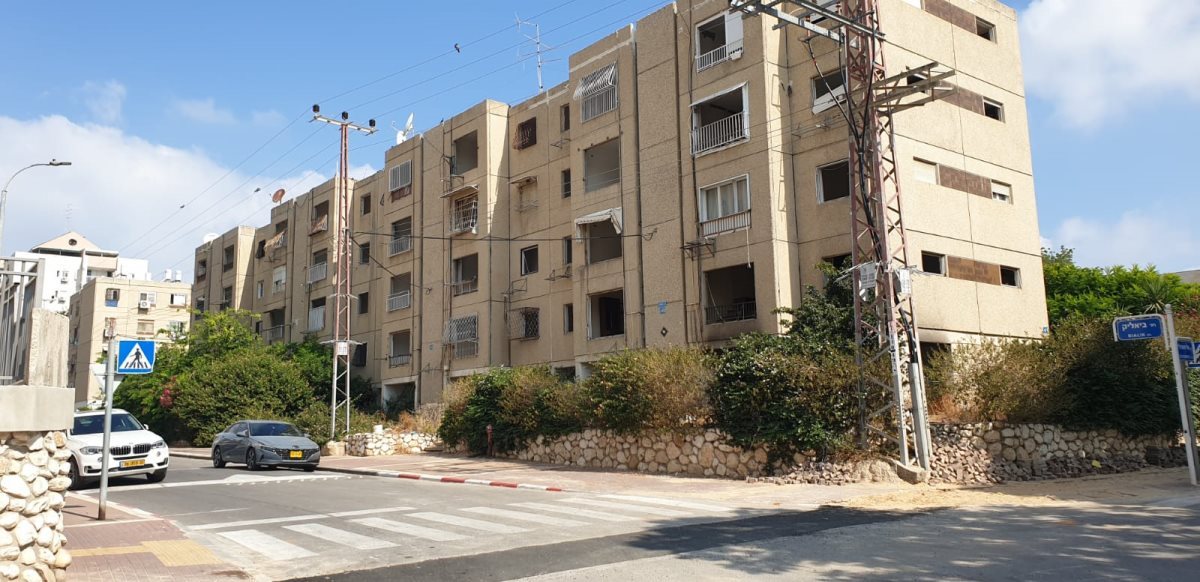 הבניין לפני ההריסה (צילום: אשדוד נט)