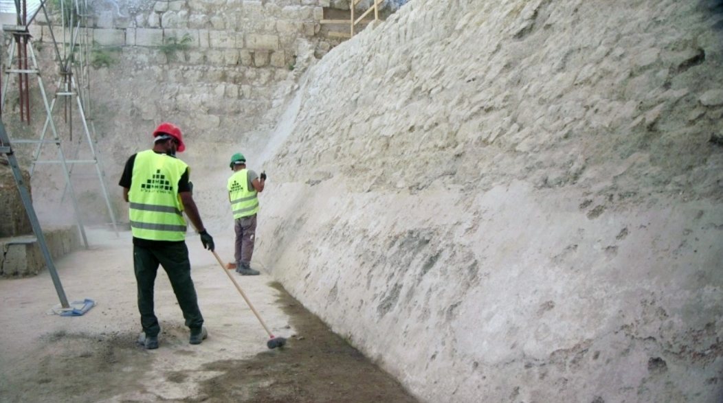 קיר הסכם הקדום | אמיל אלג&#39;ם, רשות העתיקות