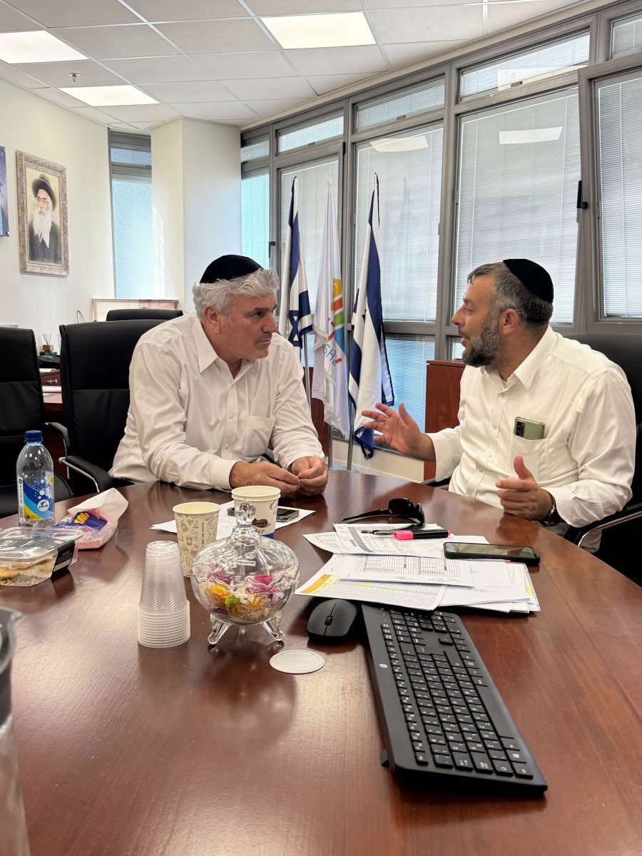 אמסלם עם יור בני חיל