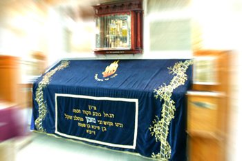 ציון הרה&quot;ק רבי נחמן מברסלב זי&quot;ע. אהלי צדיקים