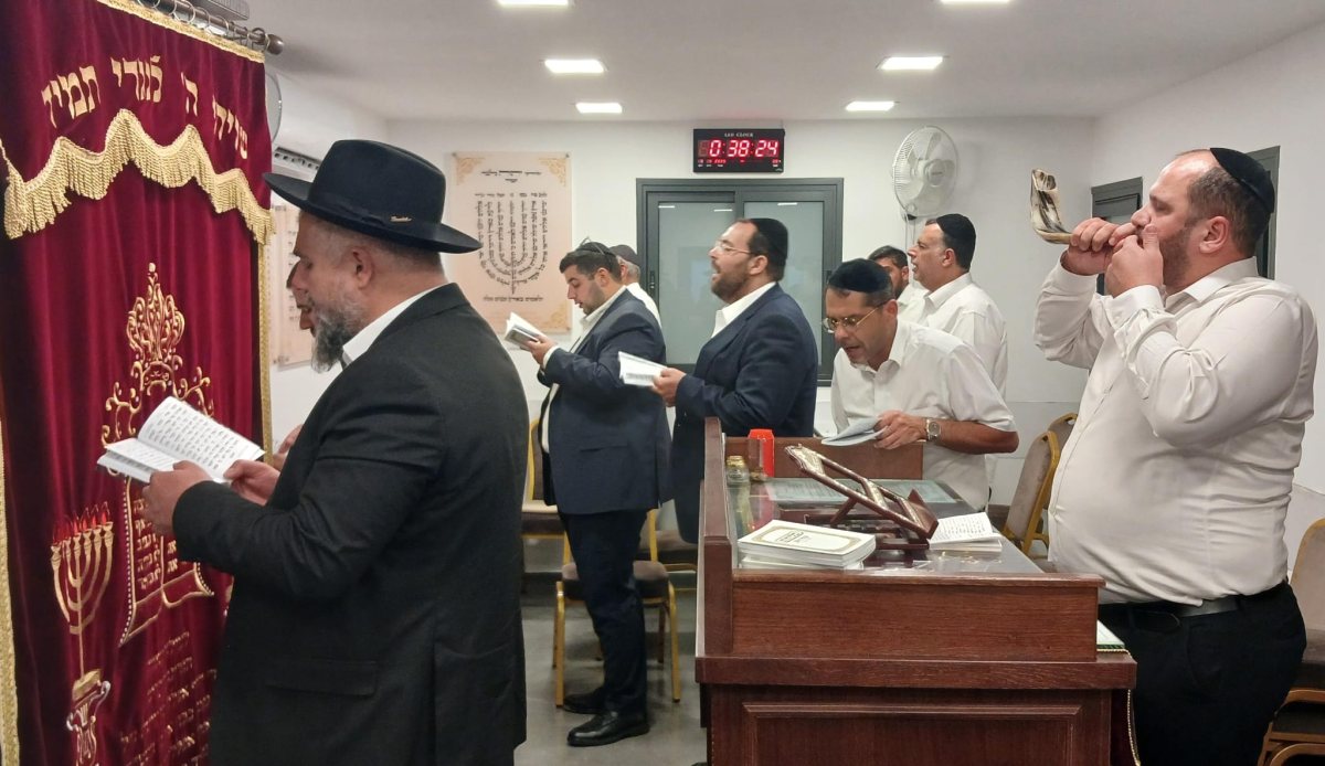 סליחות בחניכי הישיבות. א&#39; מיכאלי