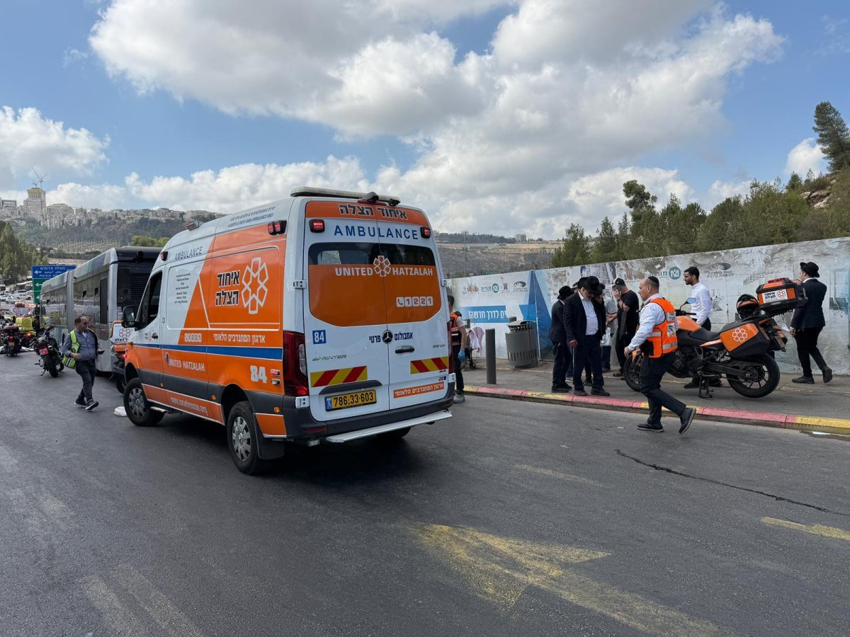 זירת הפיגוע. איחוד הצלה