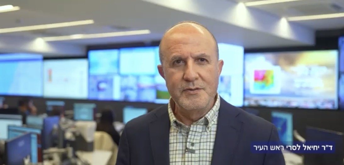 ראש העיר ד״ר יחיאל לסרי