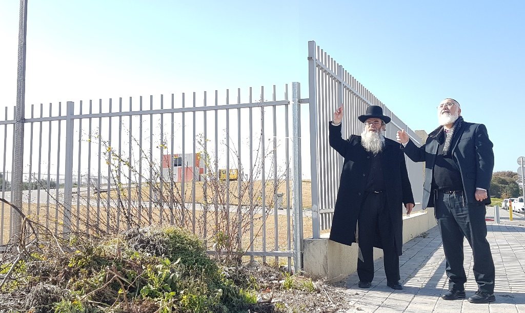 רב שכונות אשדוד הרב קלמנוביץ עם יו"ר המועצה הדתית הרב דהן