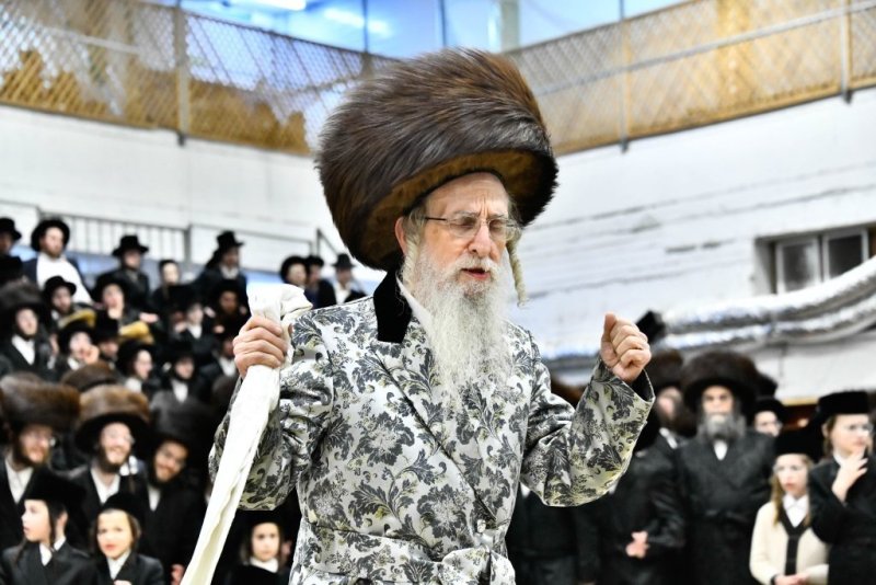 האדמור ממעליץ בחתונה. שוקי לרר