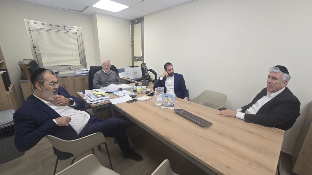 חברי המועצה אצל אמסלם