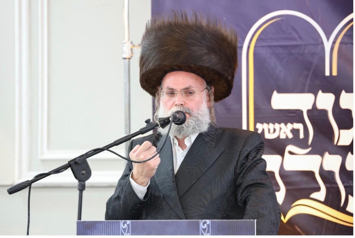 בנאומו באיגוד ראשי הכוללים. צילום: א. אייזנבאך