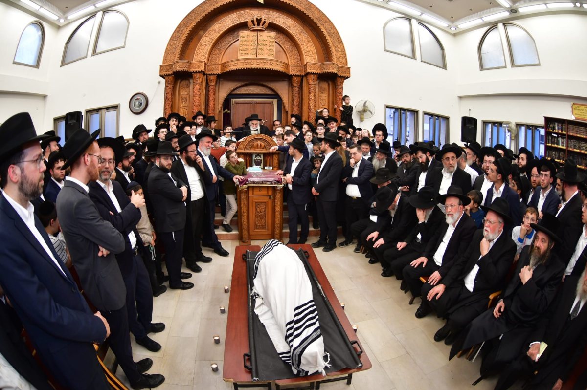 הלויית הרה"ג רבי אברהם אלטמן זצ"ל. יוסי לוי