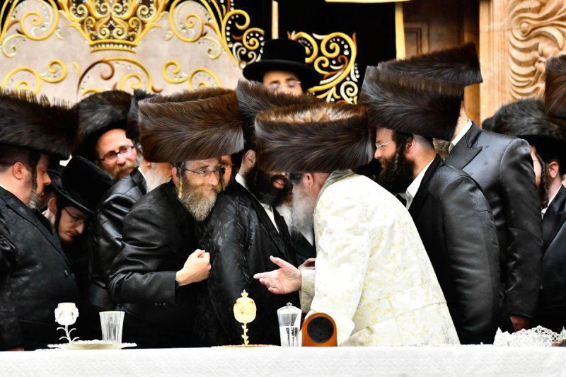 נרב טסלר מתברך. שוקי לרר