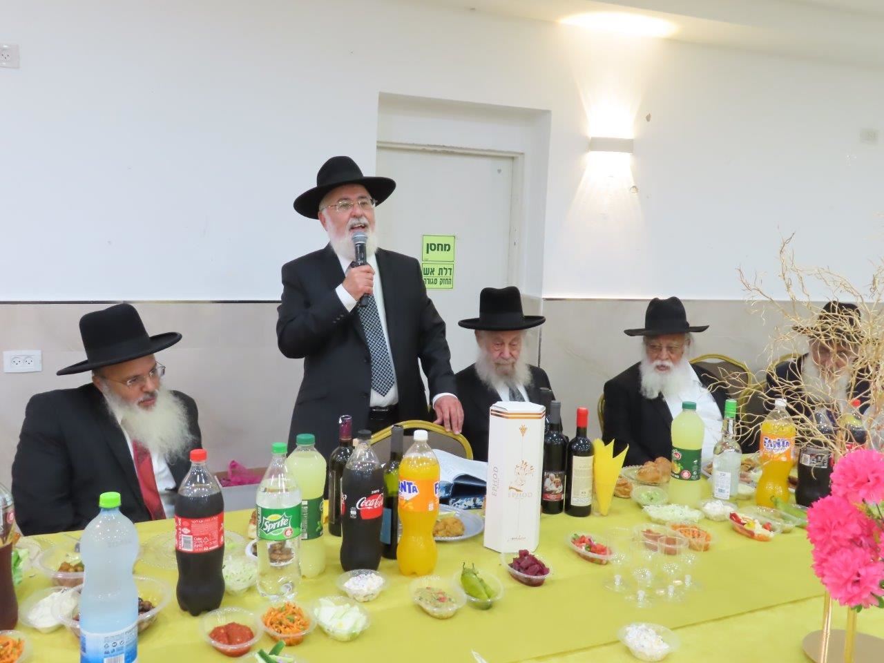 הרב דהן בסיום מסכת בבית יוסף. א' מיכאלי