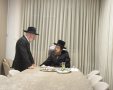 האדמור מסאדיגורה עם הרב עזרא שור. א.כ
