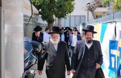 וובר וטננהויז בקבלת הערכות. אשדוד התורנית