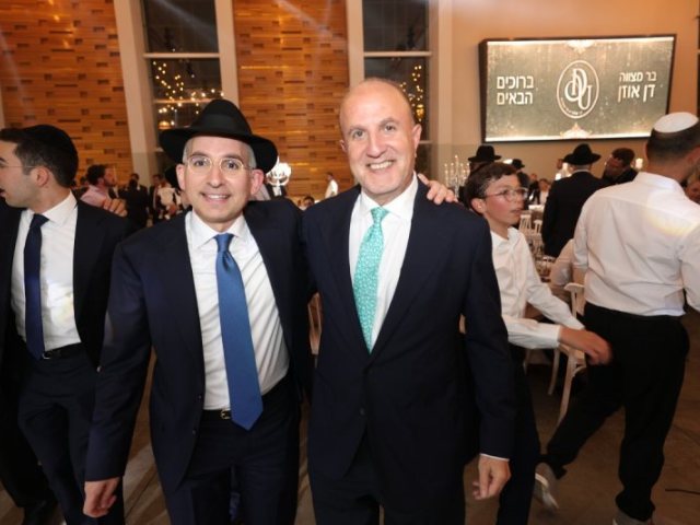 לסרי בשמחת הבר מצווה. שלומי כהן