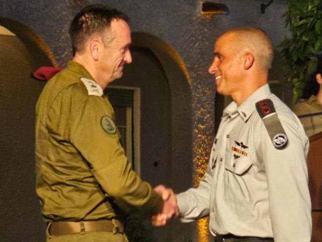 באדיבות המשפחה