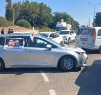מחאת הרכבים. א' מיכאלי