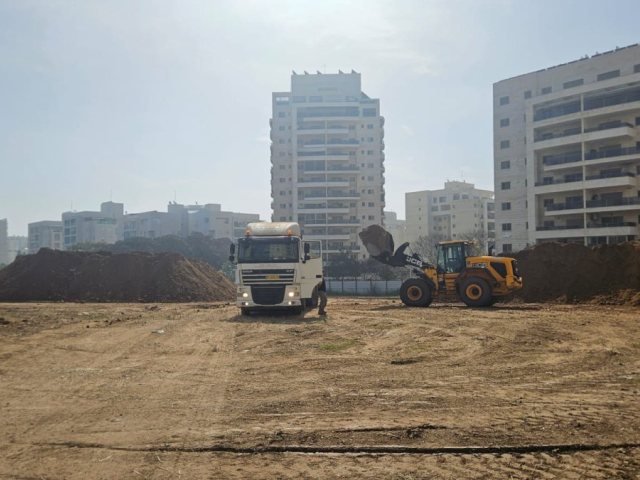 העבודות להכשרת החניון בסיטי