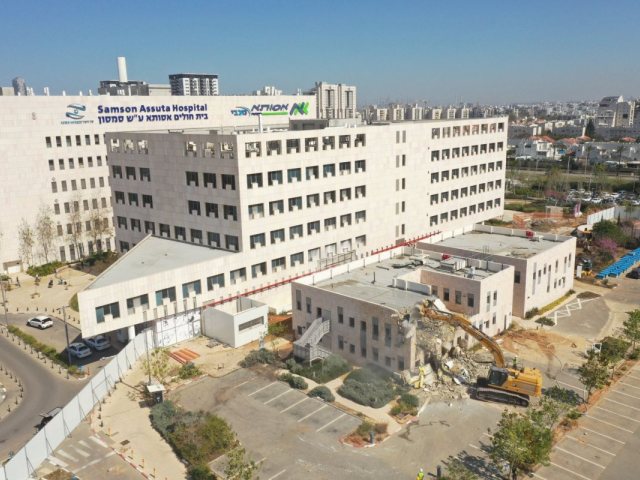 הריסת מבנה המשרדים באסותא (דוברות אסותא)