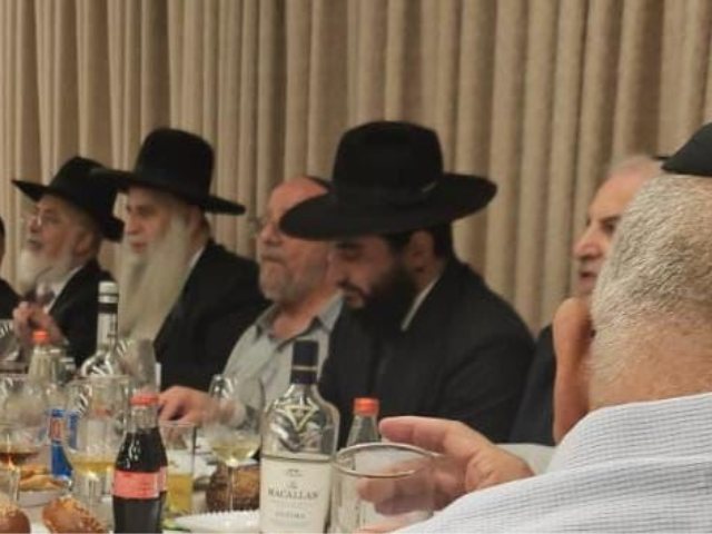 הרב אבוחצירא בהילולא. מ. מיכאלי