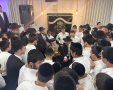 הגרי יוסף עם הגראמ קרסיינטה. המצלם