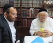 פְּרִי עֵץ הָדָר: הרב חיים אמסילי עלה לבתי רבני אשדוד עם אתרוגים מהודרים