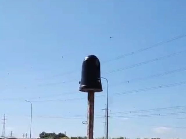 אחת המצלמות. צילום: מתוך סרטון ועל פי סעיף 27א בחוק זכויות יוצרים