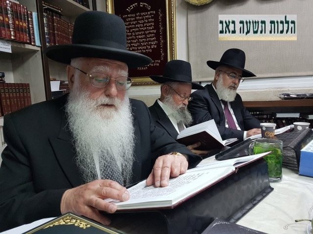 הרב חיים פינטו בתיקון חצות. א' מיכאלי