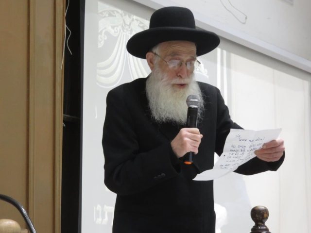 עצרת התעוררות החידא. מ' מיכאלי
