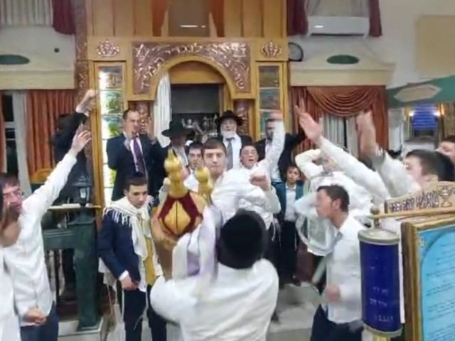הקפות שניות בית יוסף. א' מיכאלי