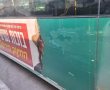 מה הן חשבו לעצמן? שלטי 'יום האישה' על אוטובוסים בירושלים הושחתו תוך שעות