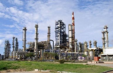 בתמונה: פז בתי זיקוק אשדוד, קרדיט צילום: אילן מלסטר, המשרד להגנת הסביבה