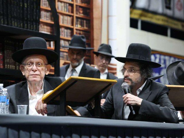 הגריב שרייבר בליקווד. דניאל נפוסי