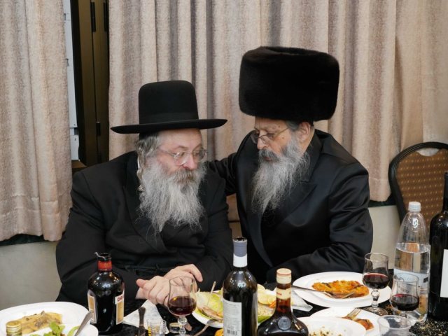 הרב נחמיה אלתר בבר מצוה וינגרטן. המצלם