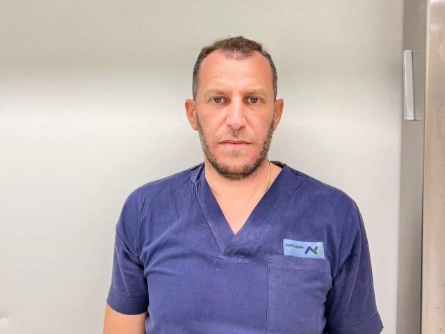 אלכס שמיס. דוברות אסותא