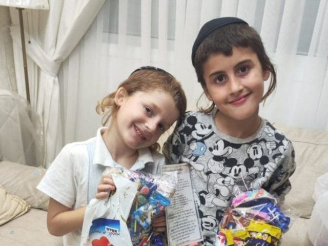 מתגעגעים לאבא אך זוכים לפינוק. אלי כהן