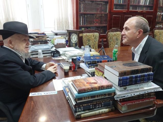 צילום: דף הטוויטר של ישי כהן
