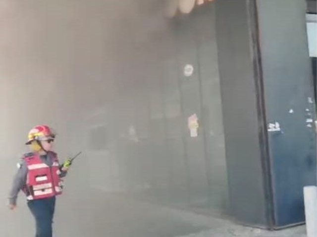 העשן במקום. מתוך הסרטון של חמ"ל אשדוד