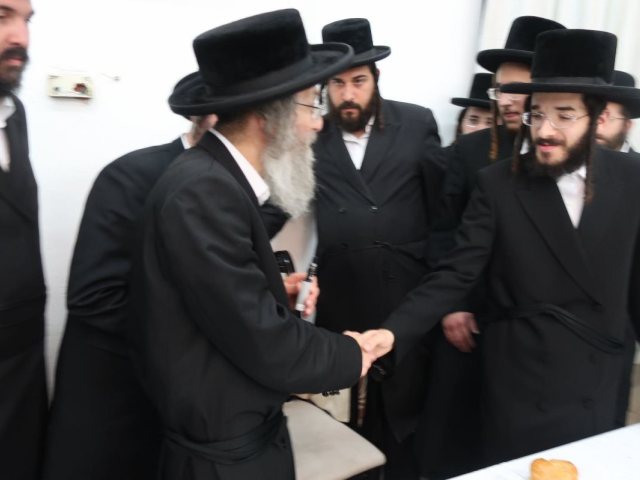 רבי אלימלך בידרמן באשדוד. רח תמוז. שוקי לרר