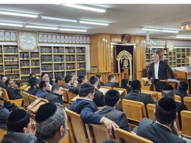 אמסלם בכנס הפעילים. שס