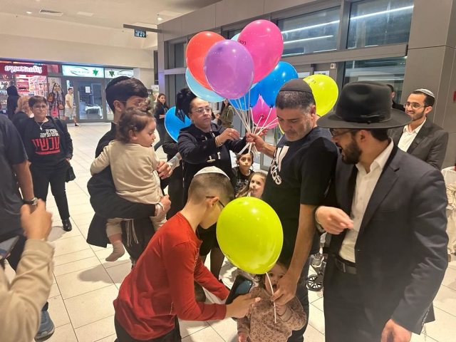 הדלקת נר חנוכה אסותא. א"כ