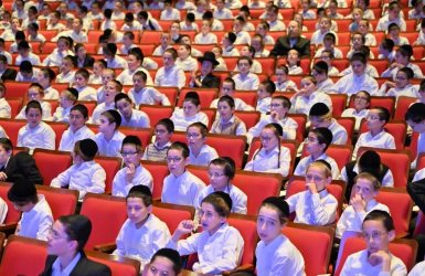 זרע ברך ה'. ילדי תת לב שמחה במבחן פומבי. יהושע פרוכטר