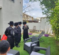 הרב פרום בברכת האילנות. א' מיכאלי