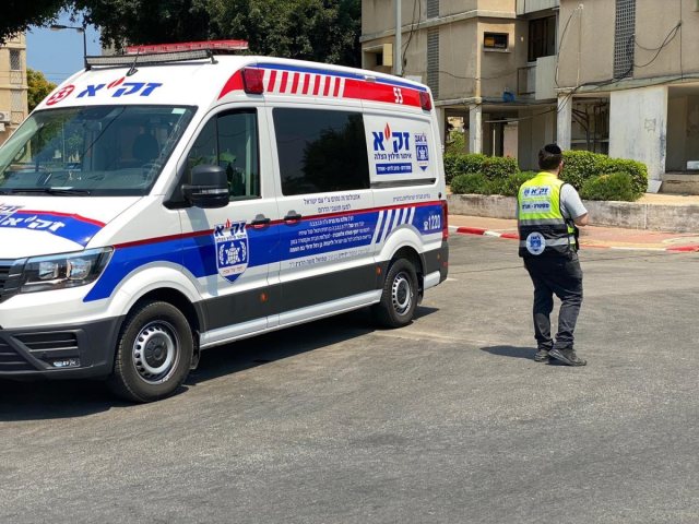 דוברות זק"א (ארכיון)