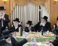 רב העיר הגר"י שיינין עם ראש הישיבה הגרש אלתר בשמחת הבר מצווה
